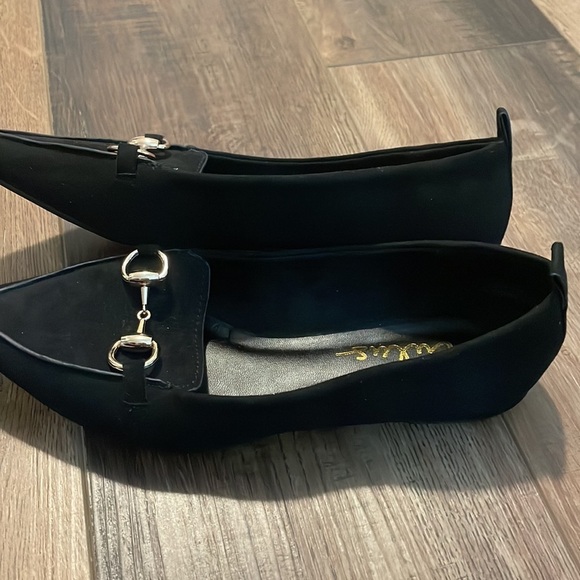 LULUS Charlotte black sauce loafers. Size 7 - Picture 5 of 7